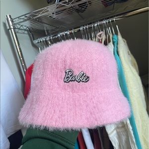 BARBIE BUCKHAT